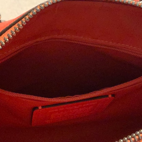 Coach coral bag never used - Picture 6 of 7